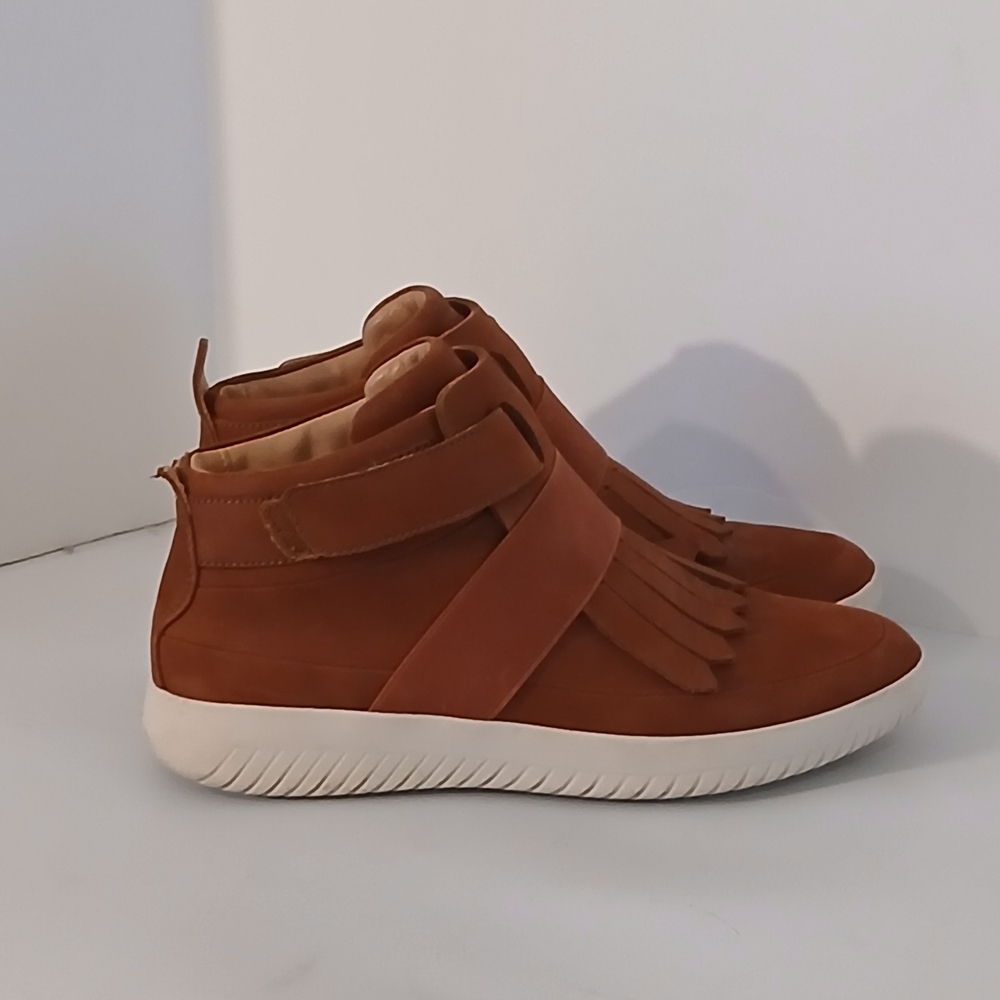 MOBS Tread Seqouia Nubuck Fringe Sneakers Size 8US